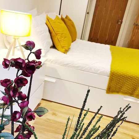 Ekhaya Three Apartment แมนเชสเตอร์ ภายนอก รูปภาพ
