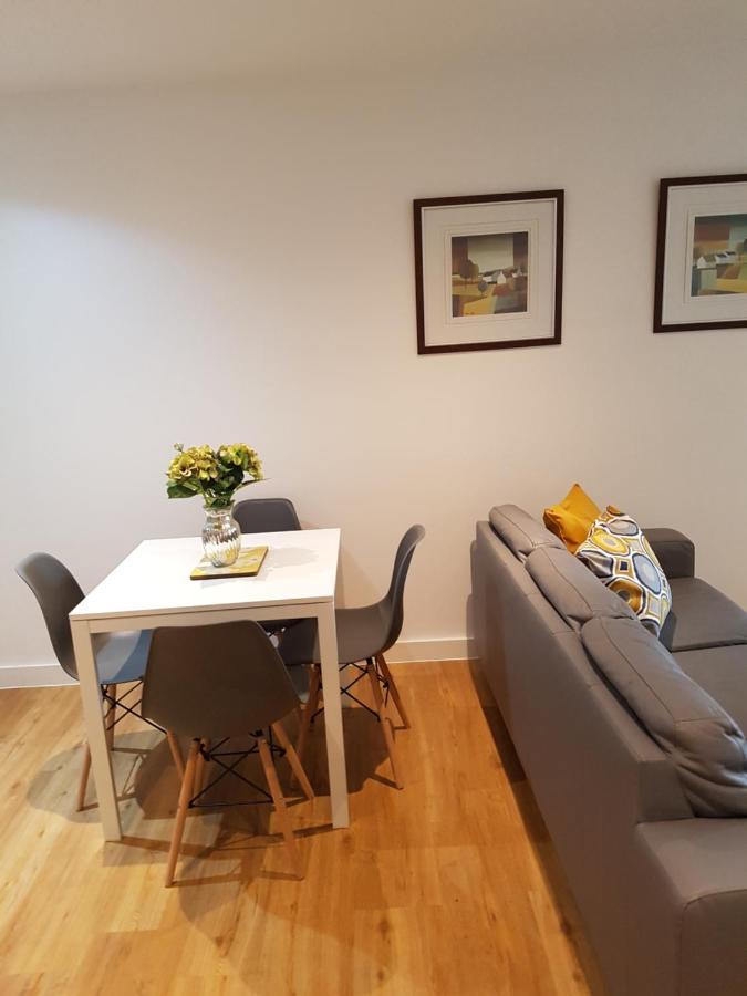 Ekhaya Three Apartment แมนเชสเตอร์ ภายนอก รูปภาพ
