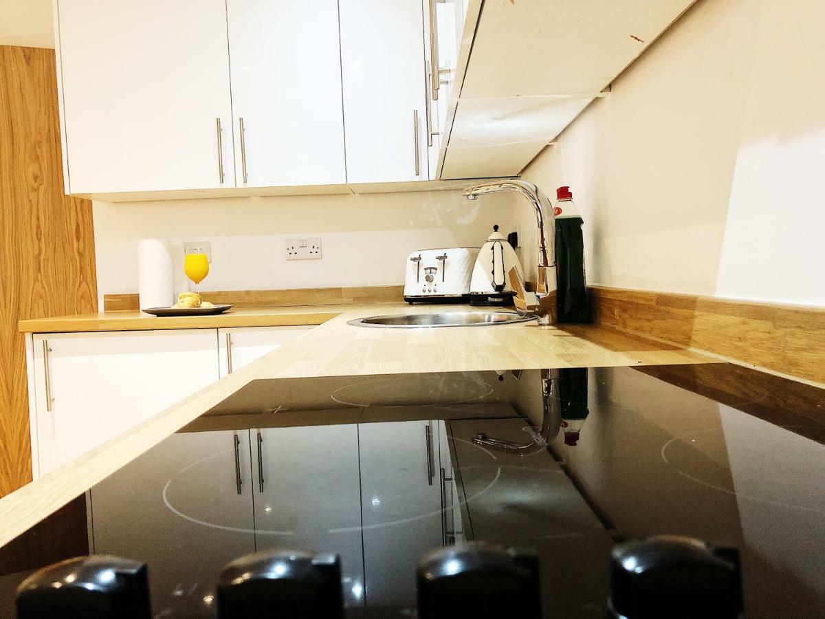 Ekhaya Three Apartment แมนเชสเตอร์ ภายนอก รูปภาพ