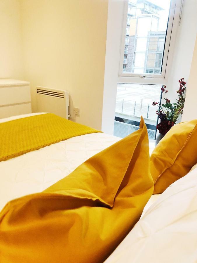 Ekhaya Three Apartment แมนเชสเตอร์ ภายนอก รูปภาพ