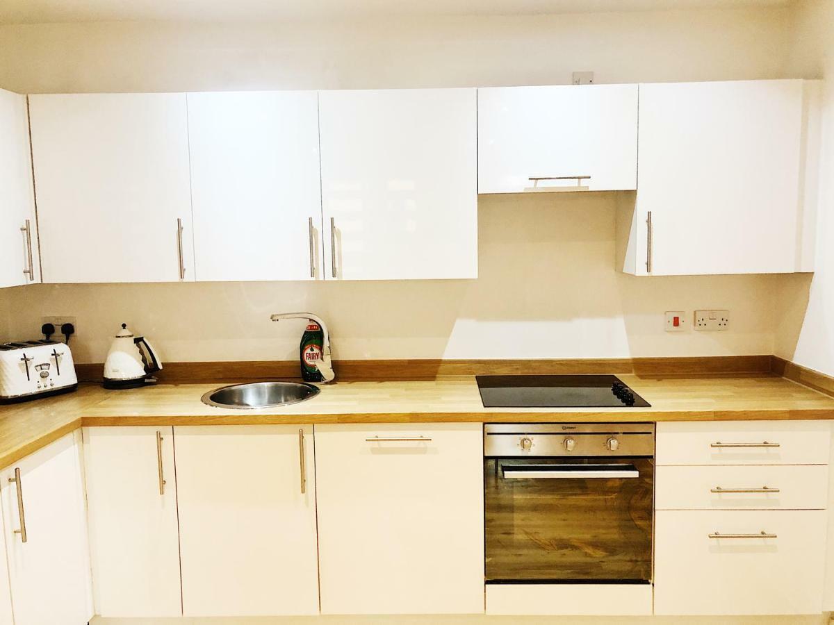 Ekhaya Three Apartment แมนเชสเตอร์ ภายนอก รูปภาพ