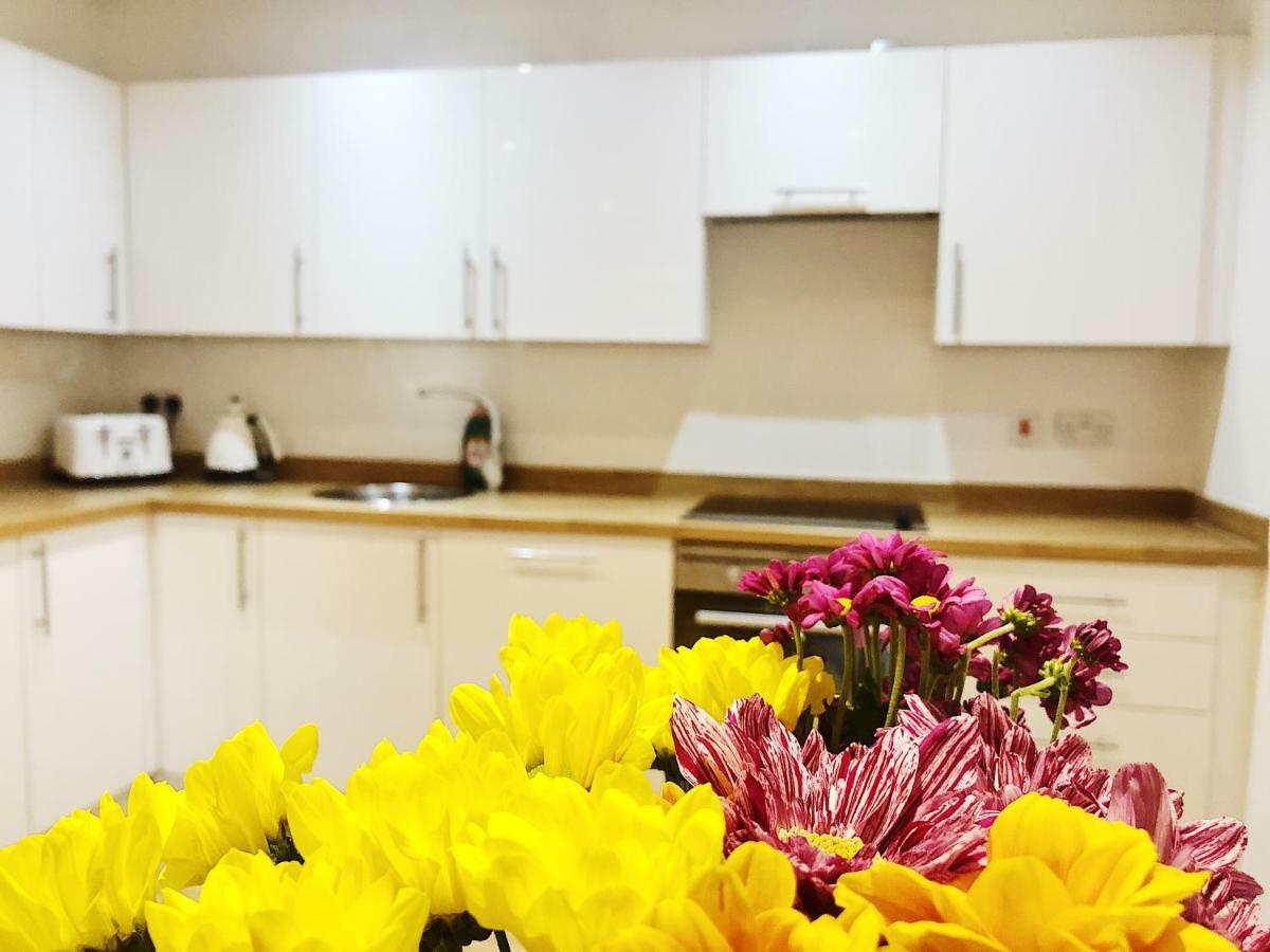 Ekhaya Three Apartment แมนเชสเตอร์ ภายนอก รูปภาพ
