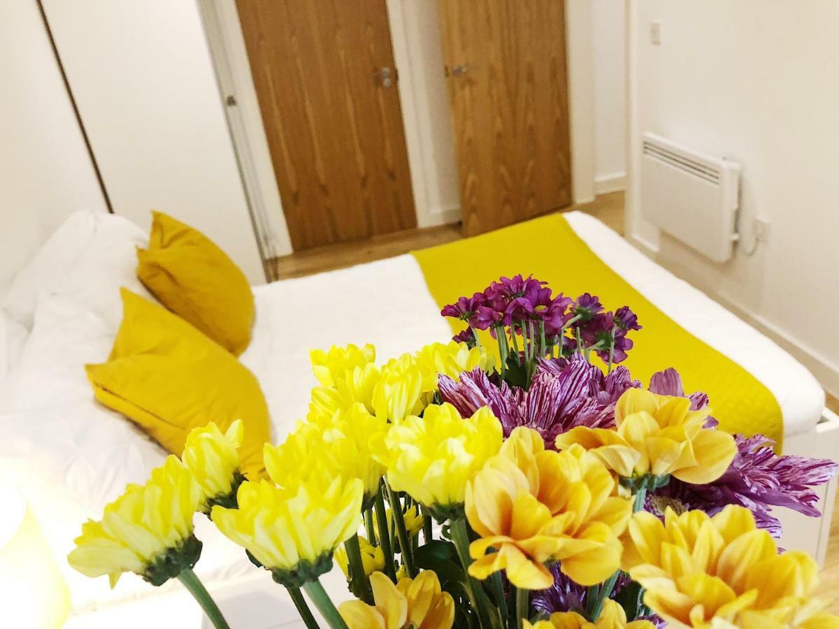 Ekhaya Three Apartment แมนเชสเตอร์ ภายนอก รูปภาพ