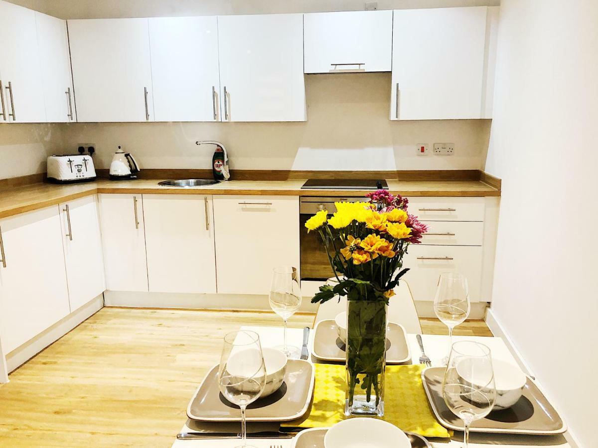 Ekhaya Three Apartment แมนเชสเตอร์ ภายนอก รูปภาพ