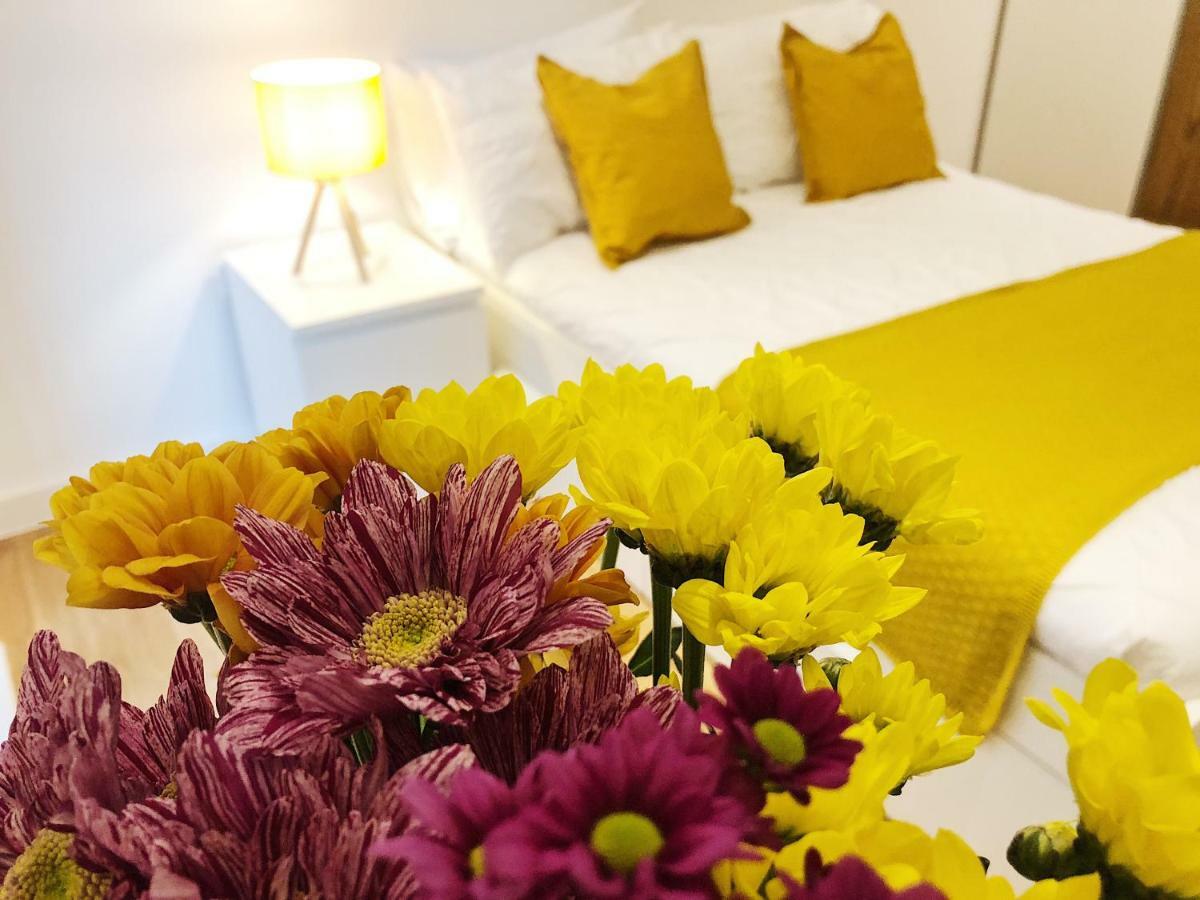 Ekhaya Three Apartment แมนเชสเตอร์ ภายนอก รูปภาพ